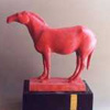 rotes pferd , holzskulptur